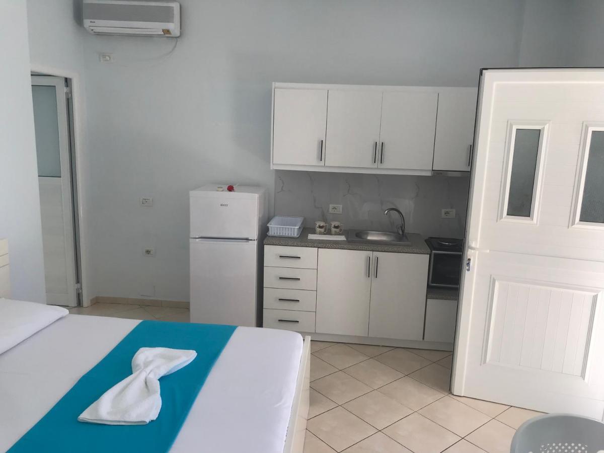 Vila Brisild Ksamil Buitenkant foto